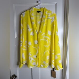 NWT, Halogen V-Neck Top Lemon Yellow - Ivory Flowers, Sz 2X.
